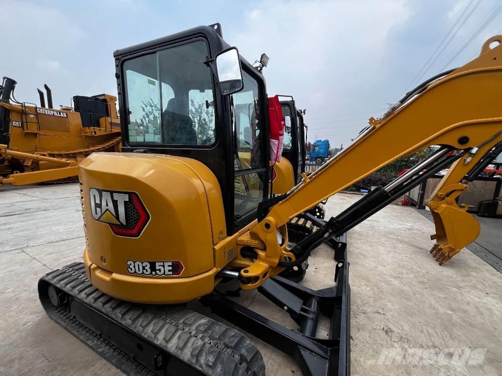 CAT 303.5 E Mini Excavators <7t (Mini Diggers)