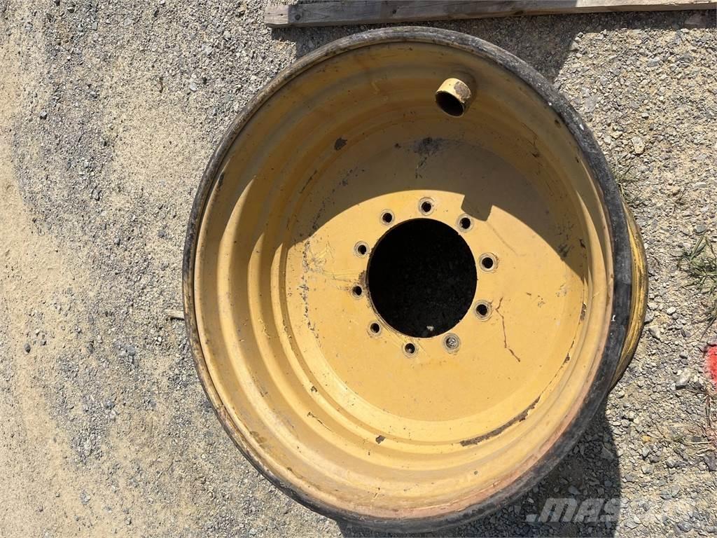 Eco Log 560D 24x34 Tires, wheels and rims