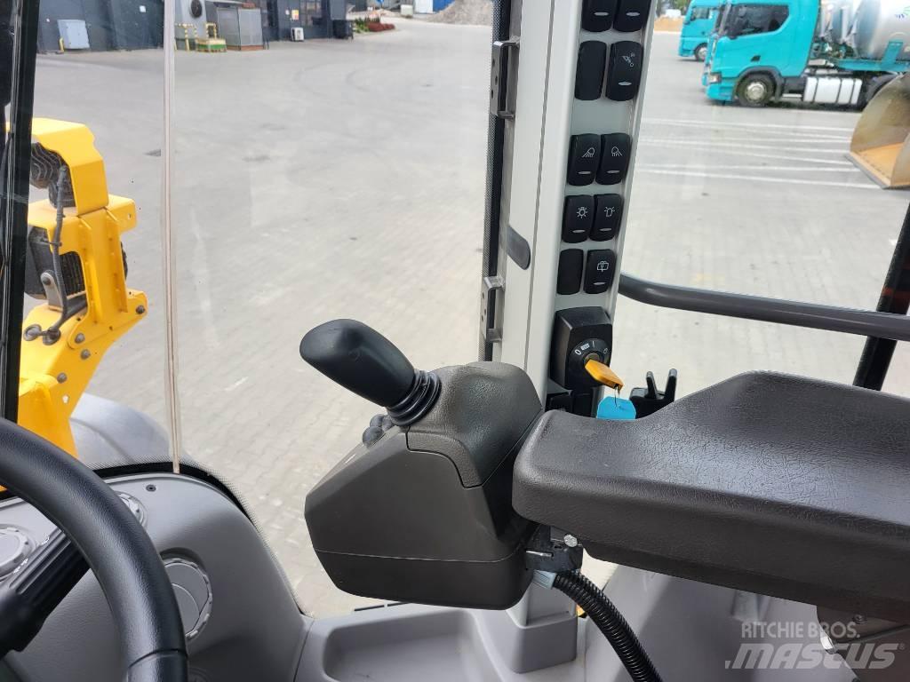 Volvo L110H Wheel Loaders