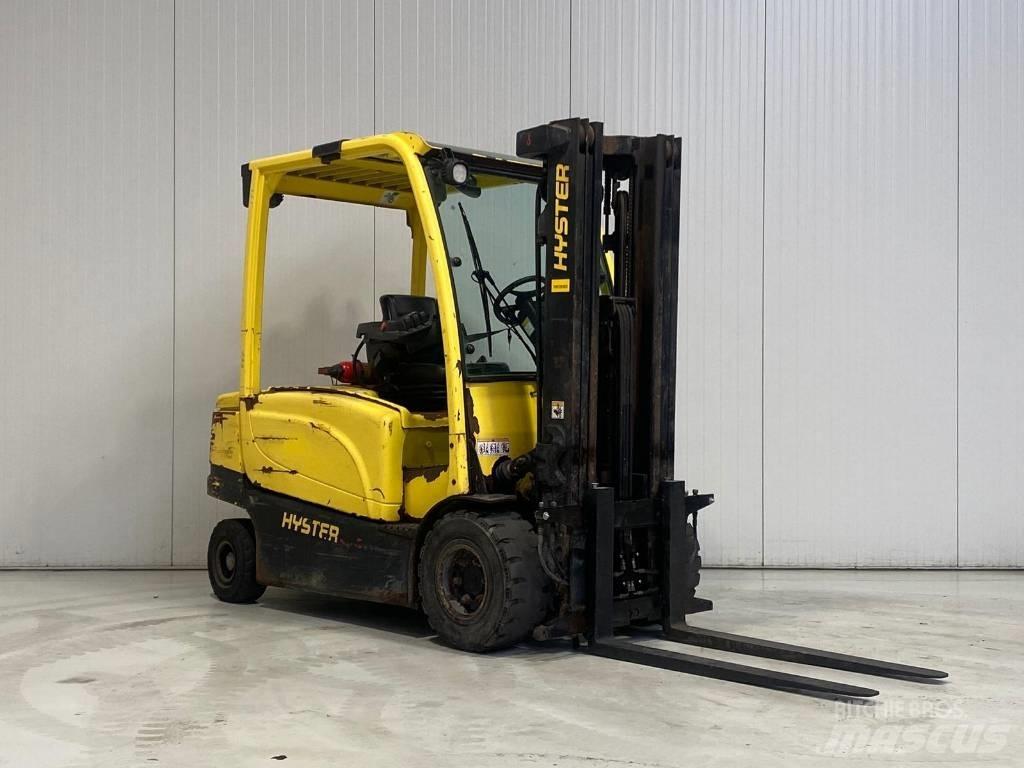 Hyster J3.5XN Electric Forklifts