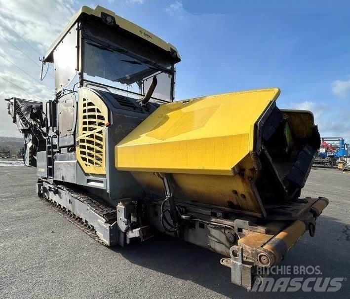 Bomag BMF 2500 S Asphalt pavers