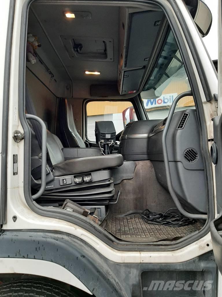 Volvo FM 9 Garbage Trucks / Recycling Trucks