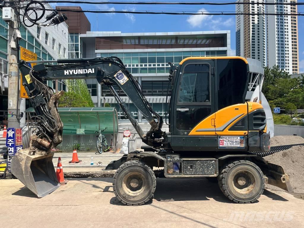 Hyundai HW60 Wheeled Excavators