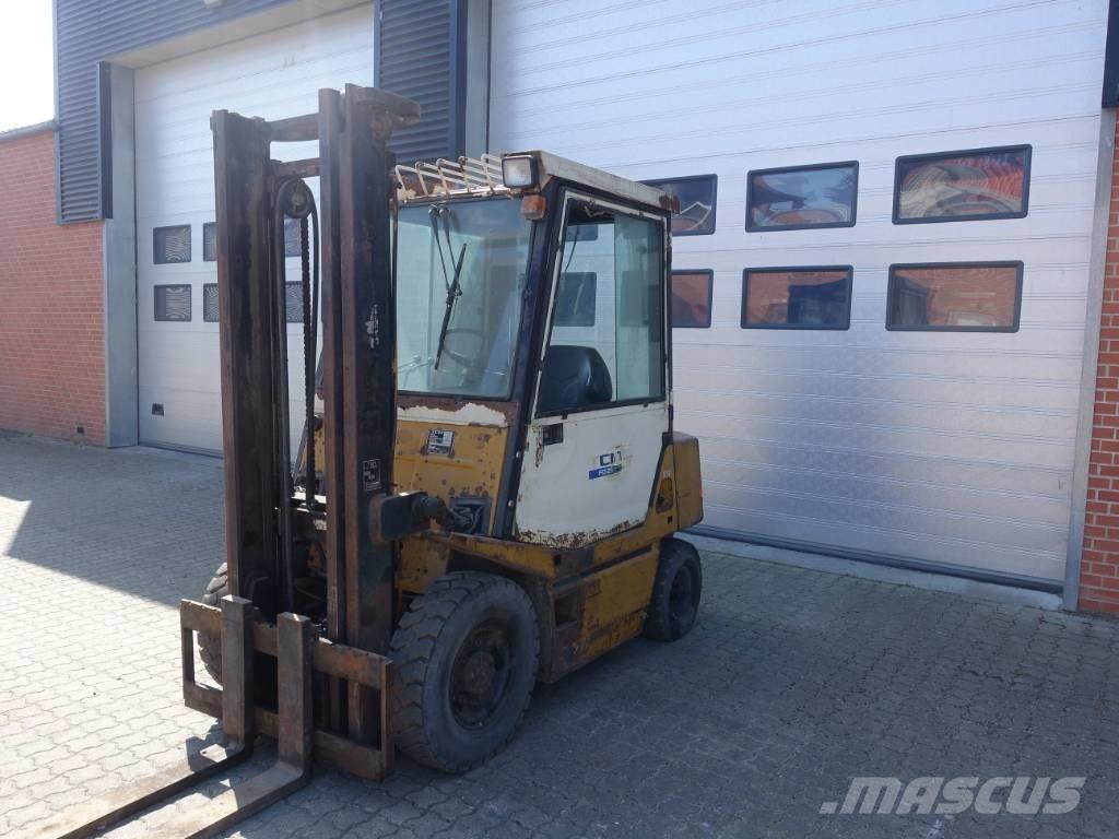 TCM FD 25 Z2 Diesel Forklifts