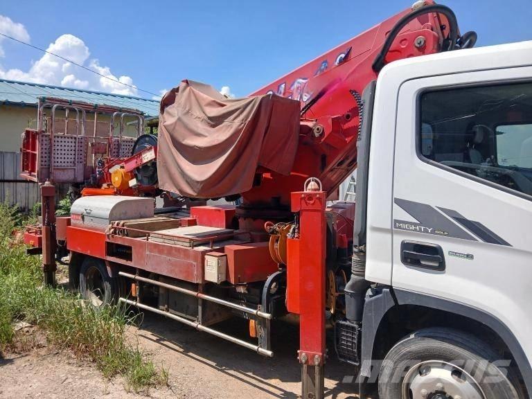 Hansin HS2750 Truck Mounted Aerial Platforms