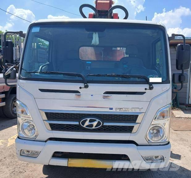 Hansin HS2750 Truck Mounted Aerial Platforms