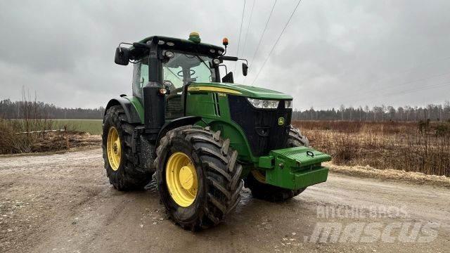 John Deere 7250R Tractors