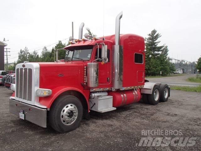 Peterbilt 388 Conventional Trucks / Tractor Trucks