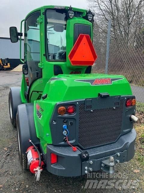 Avant 860 i Skid Steer Loaders