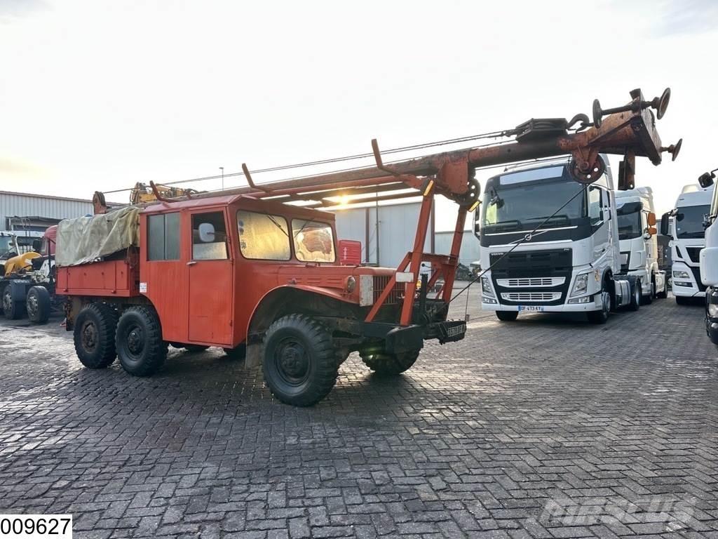 Dodge WC 63 M 6x6 Mobile and all terrain cranes