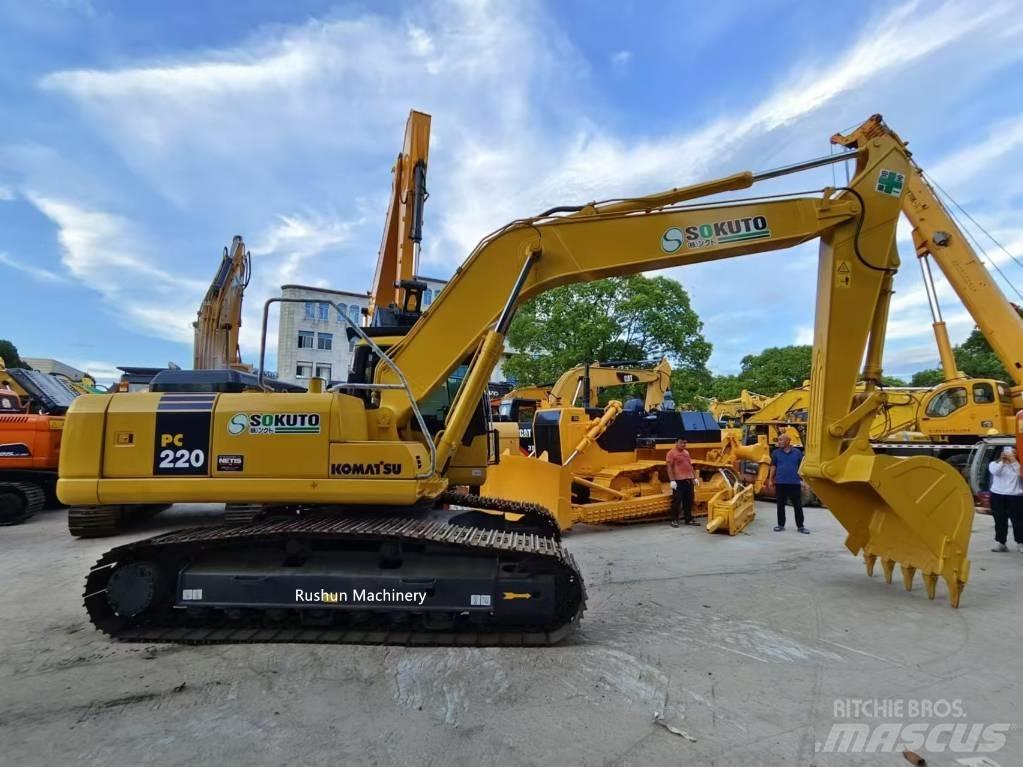 Komatsu PC 220-7 Crawler Excavators