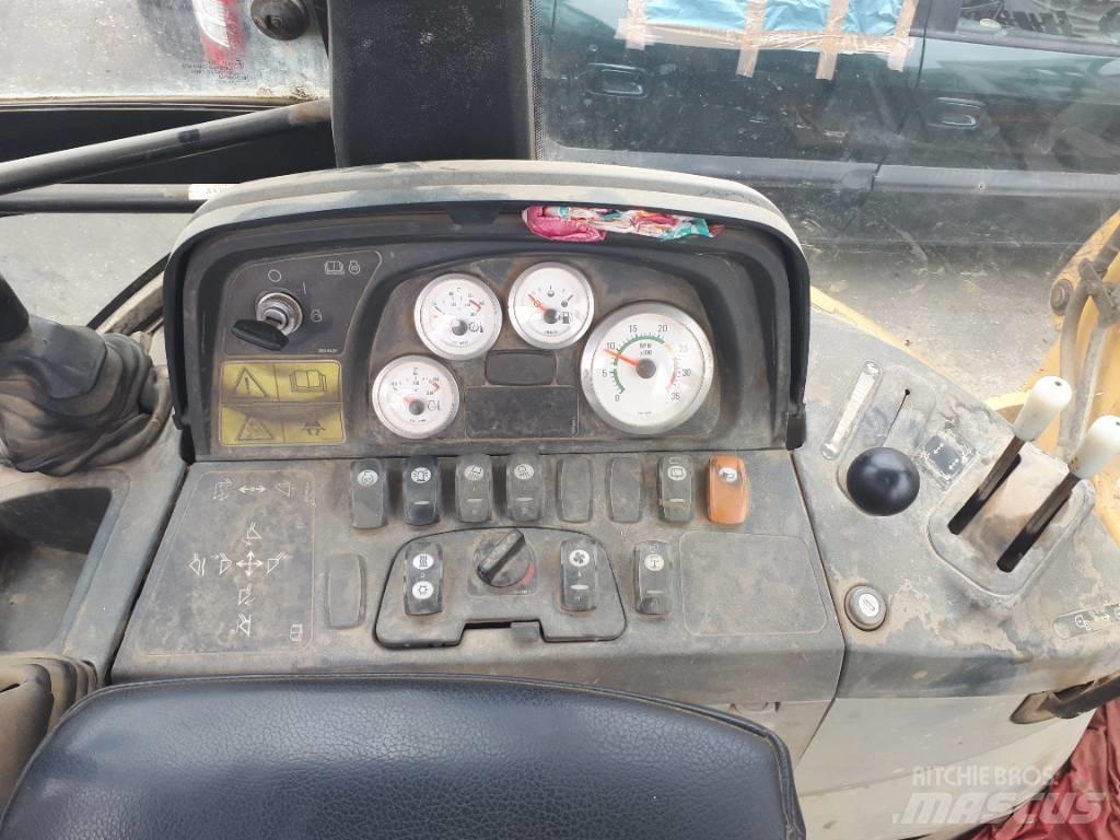 CAT 428 D Backhoe Loaders