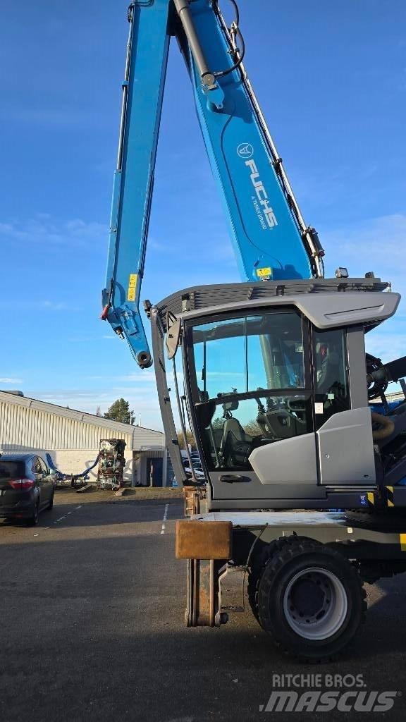 Fuchs 331 F Waste / Industry Handlers
