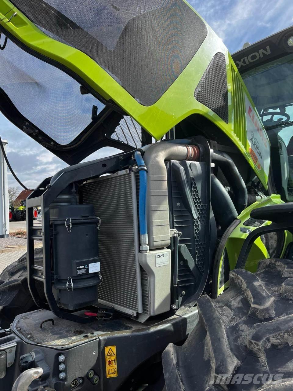 CLAAS Axion 940 Tractors