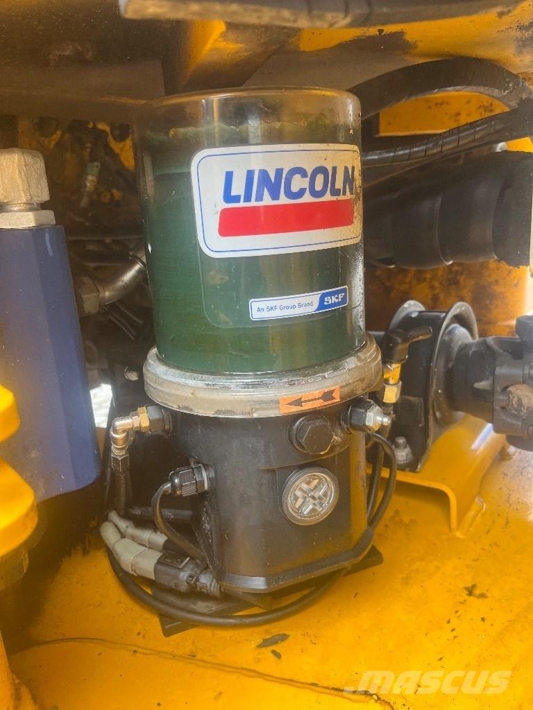 JCB 413 S Wheel Loaders