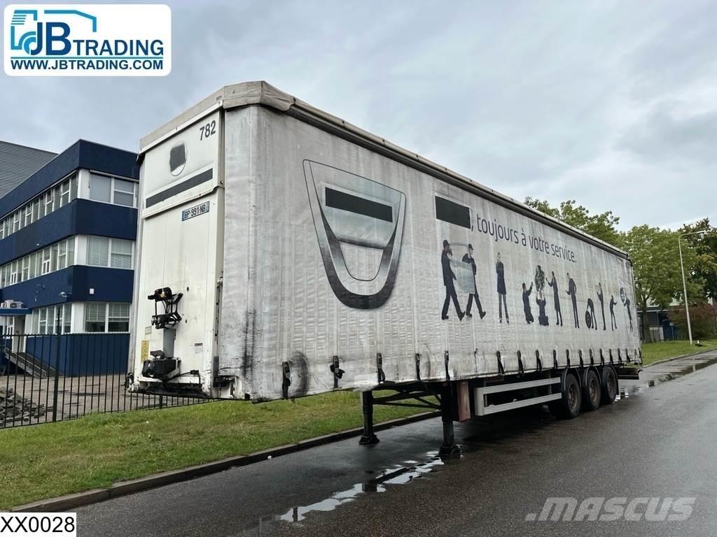 Fruehauf Tautliner Curtain  trailers