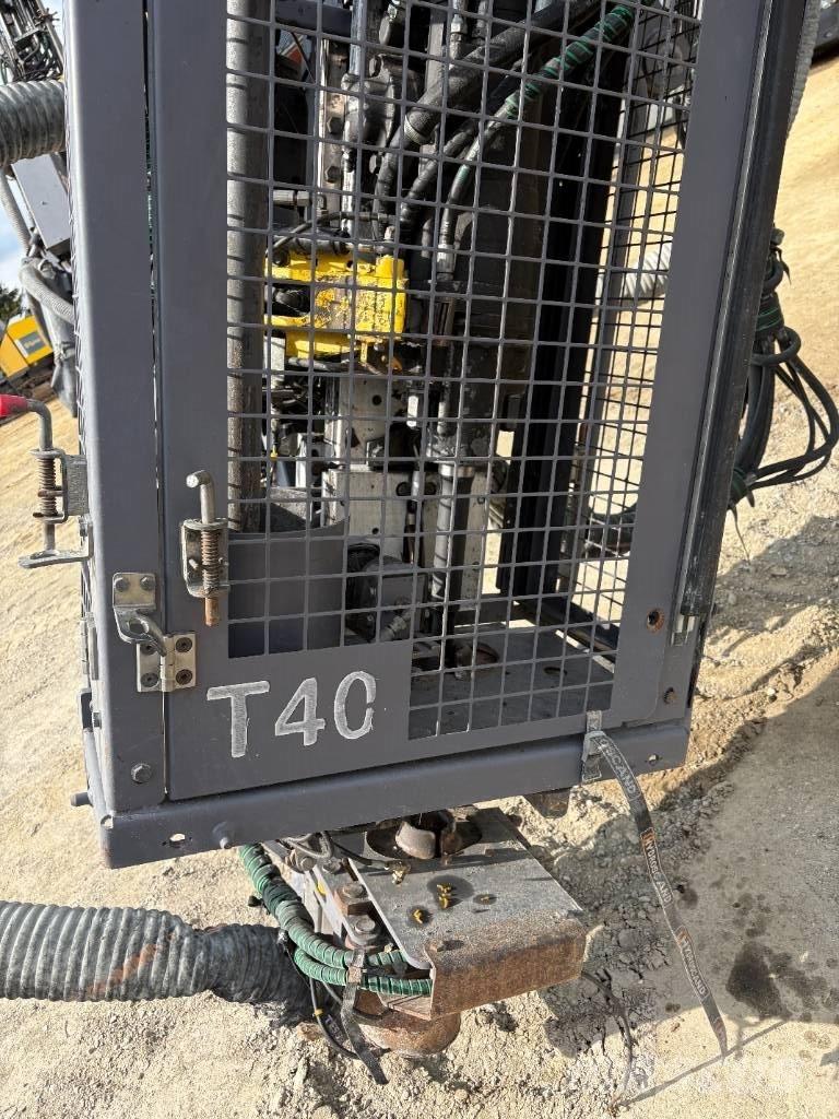 Epiroc T40 Surface drill rigs