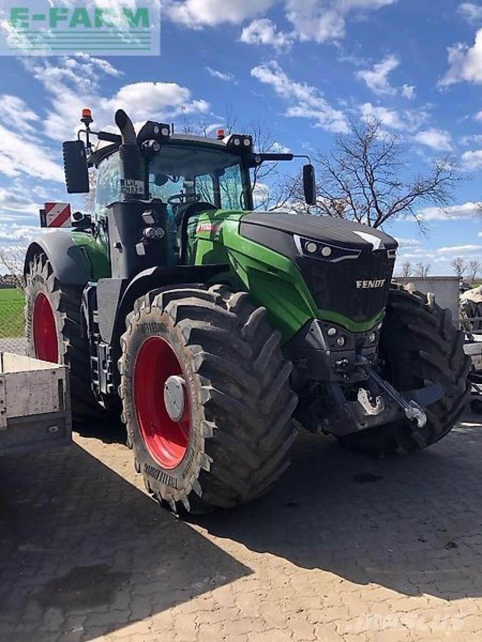 Fendt 1050 Tractors