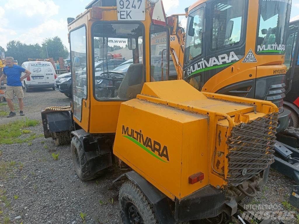 Linexa 870 Utility Tool Carriers