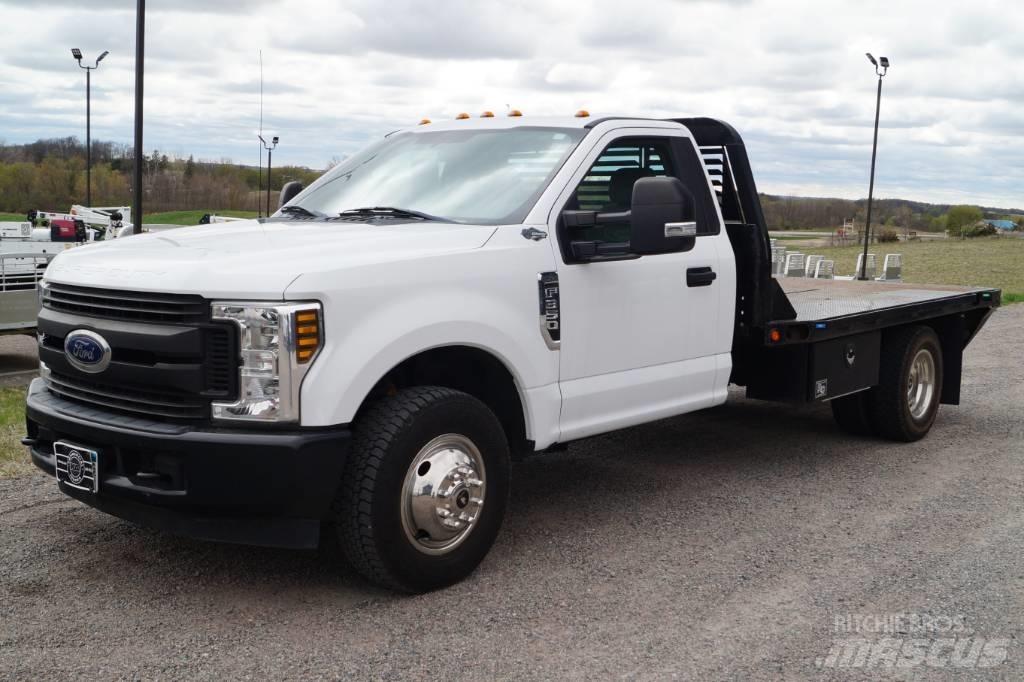 Ford F 350 XL SD Flatbed Trucks