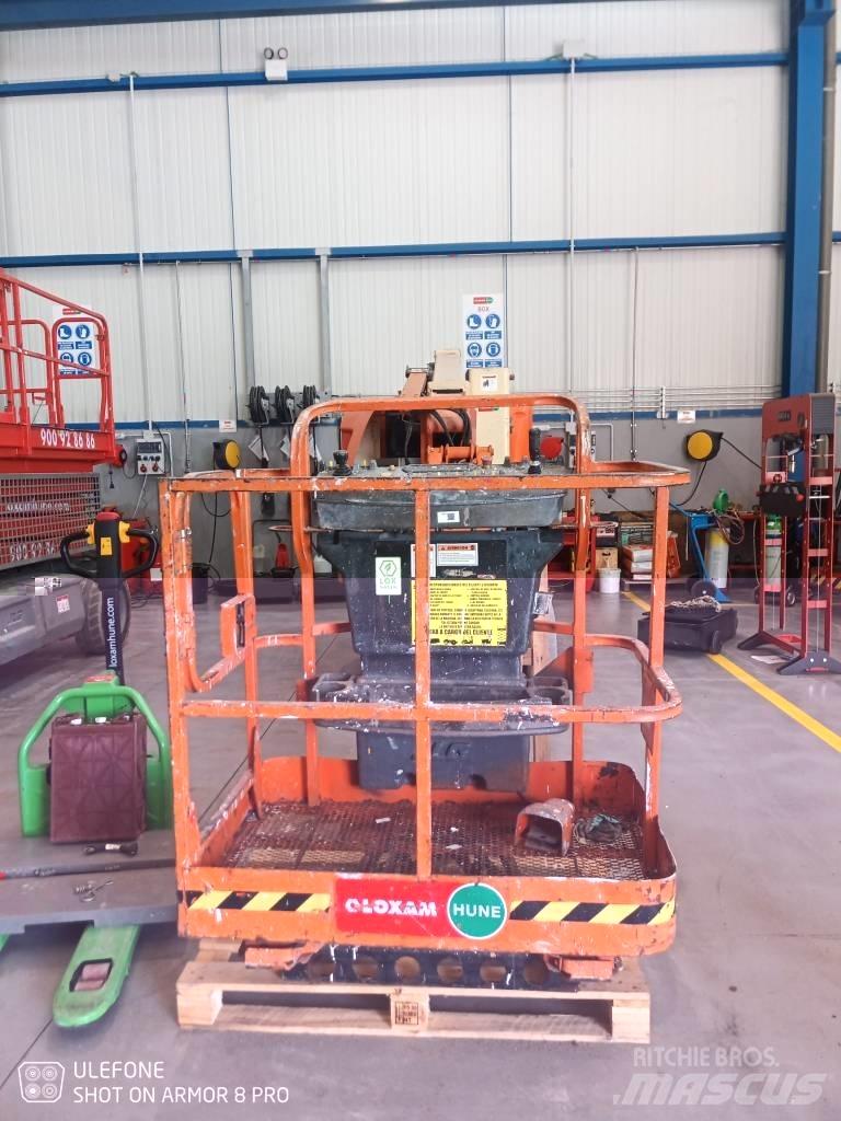 JLG E 300 AJP Articulated boom lifts