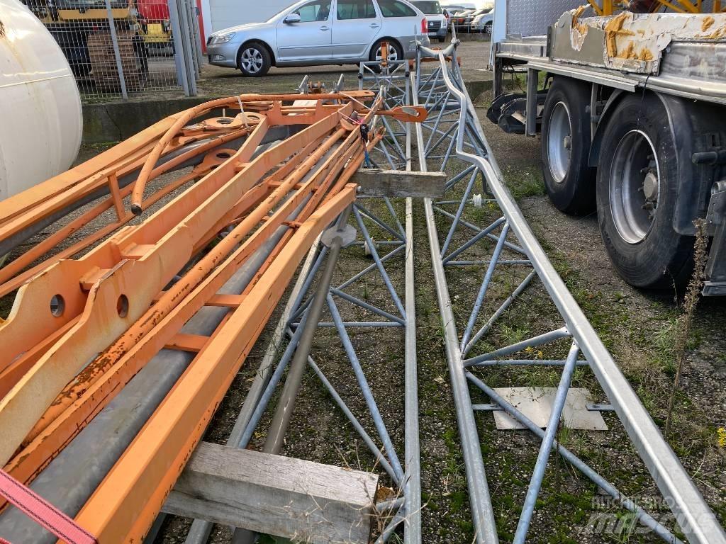 FB GRU GA 136 Tower Cranes
