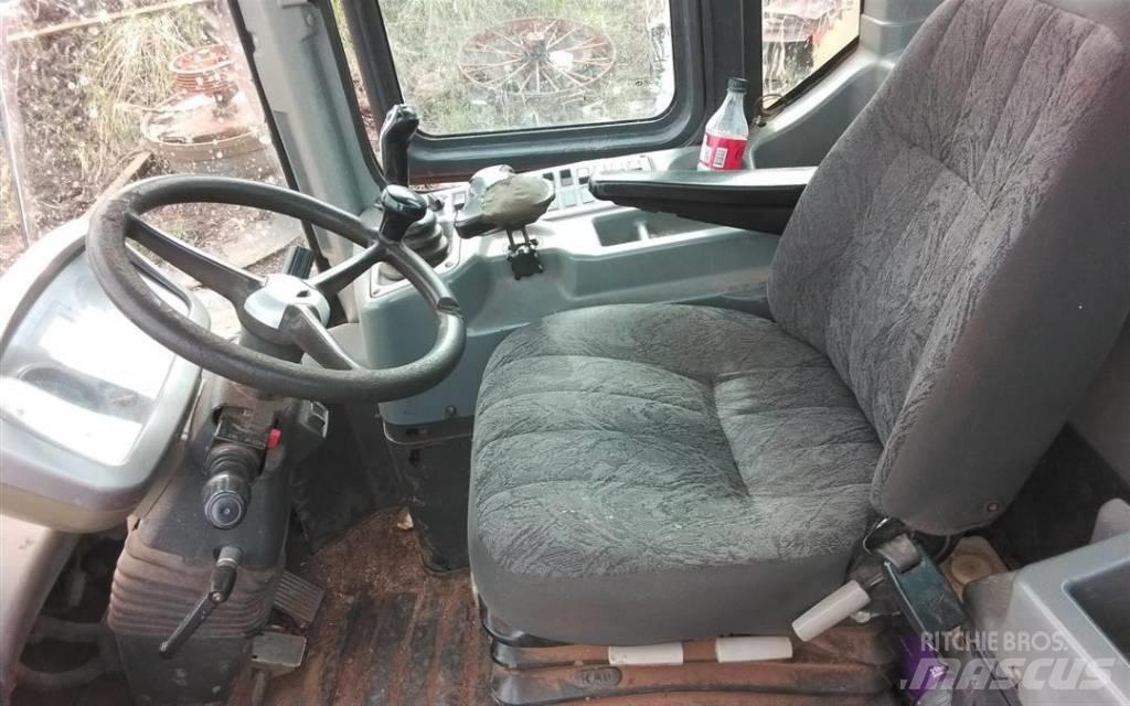 Doosan DL 200 Wheel Loaders
