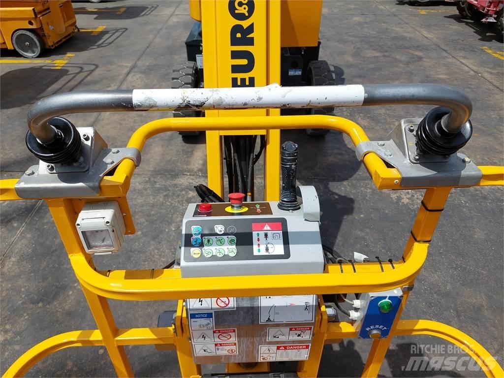 Haulotte HA12IP Articulated boom lifts