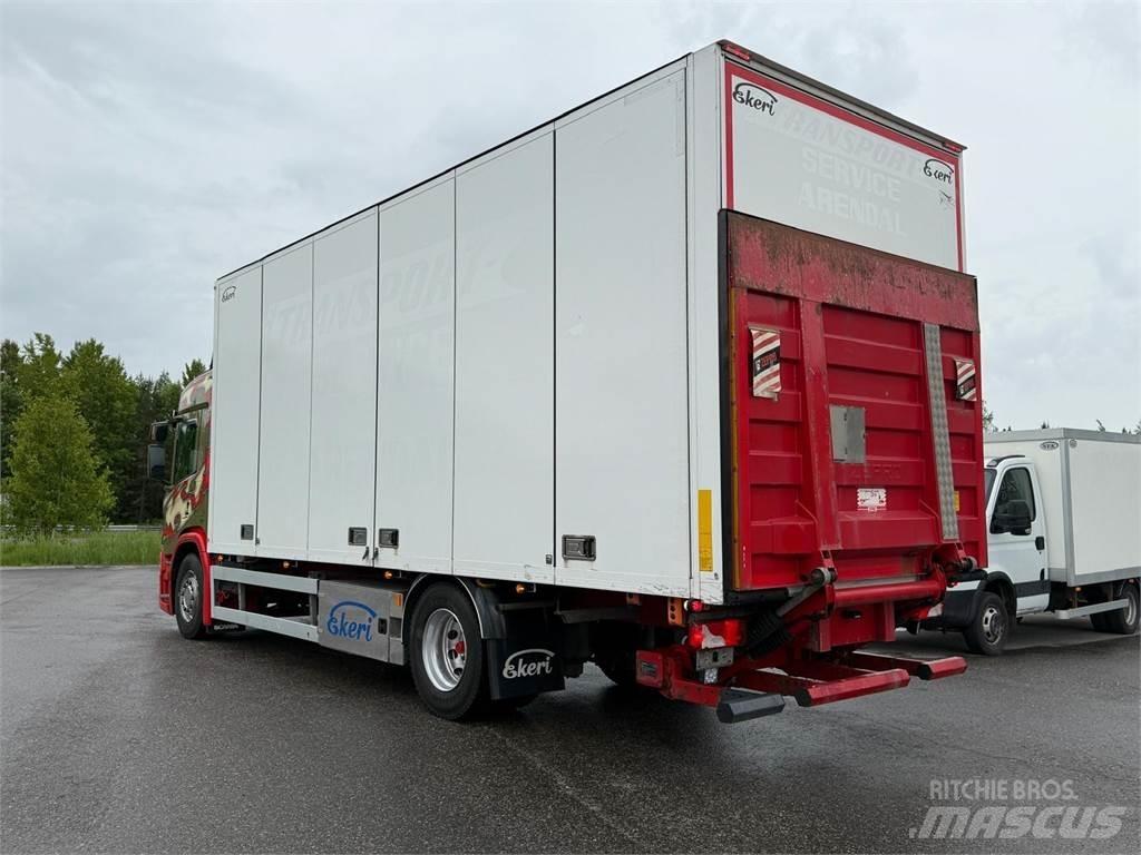Scania P320 Box trucks