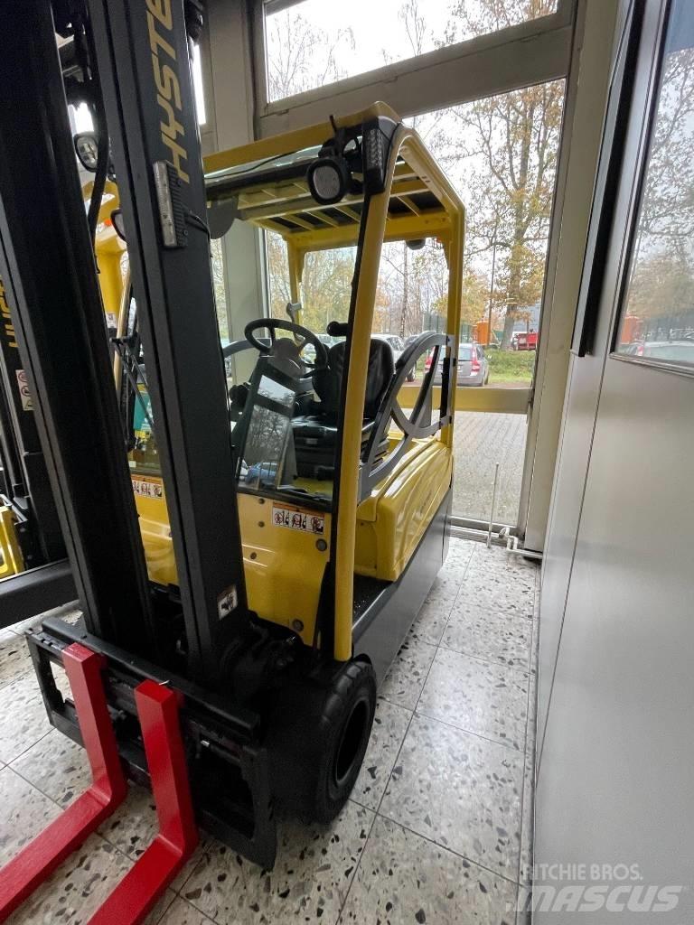 Hyster J 2.00 XNT Electric Forklifts