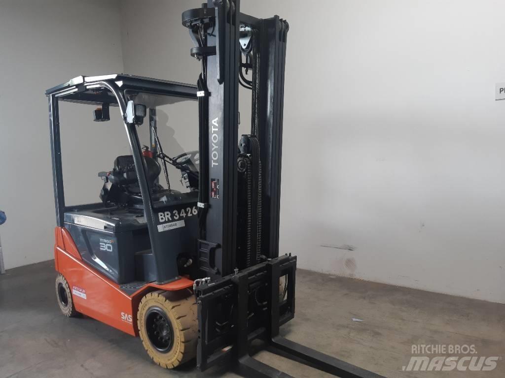 Toyota 8 FB MKT 30 Electric Forklifts