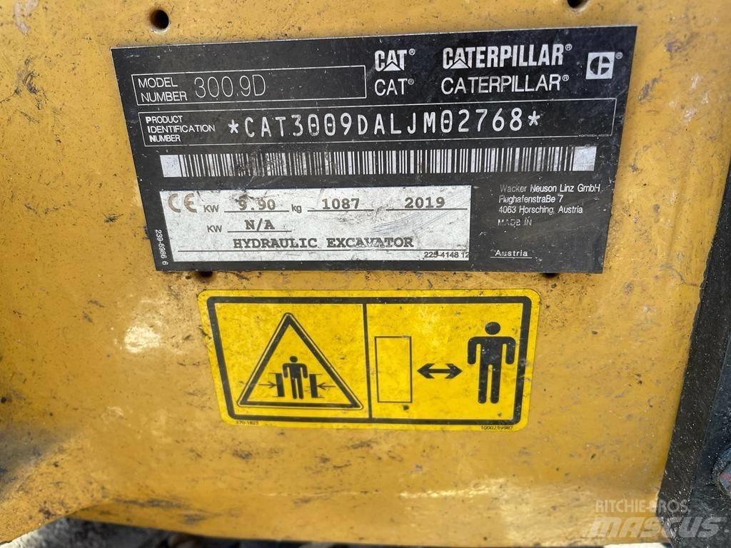 CAT 300.9 D Mini Excavators <7t (Mini Diggers)