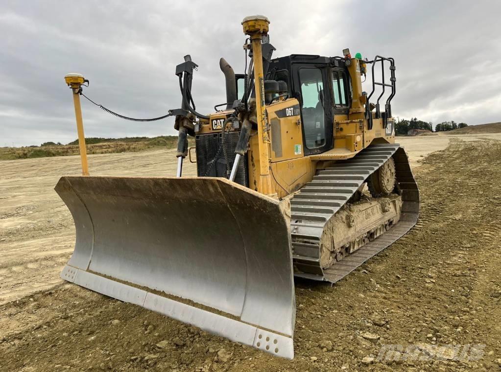 CAT D 6 T LGP Crawler dozers