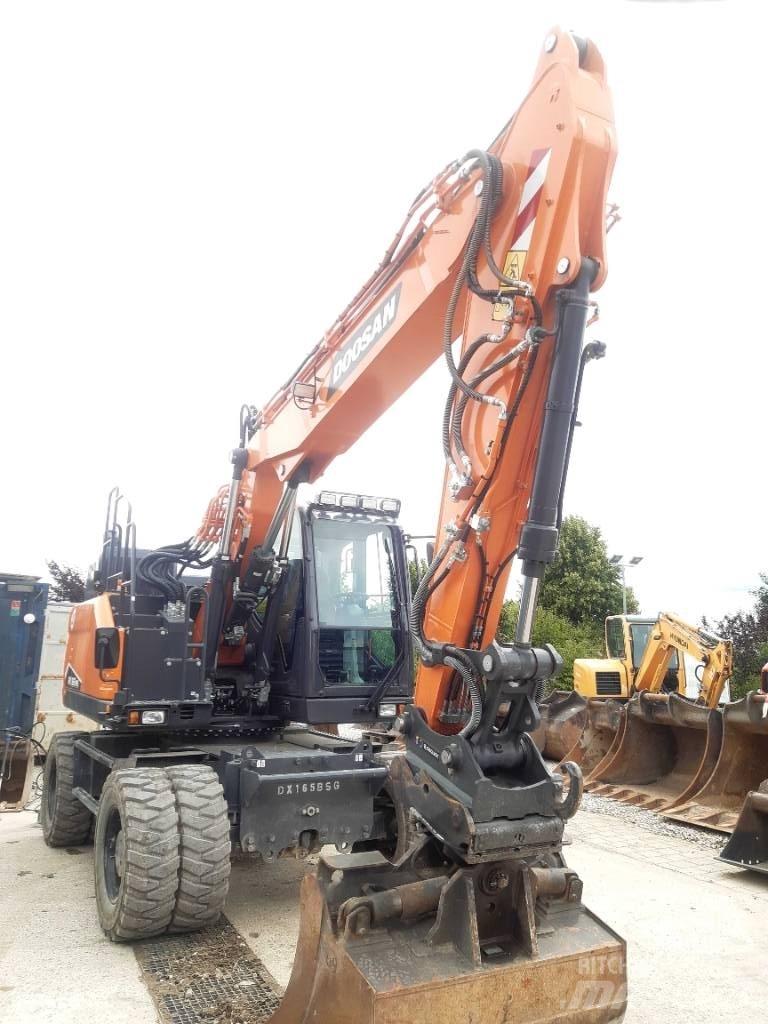 Doosan DX165 WR-7 Wheeled Excavators