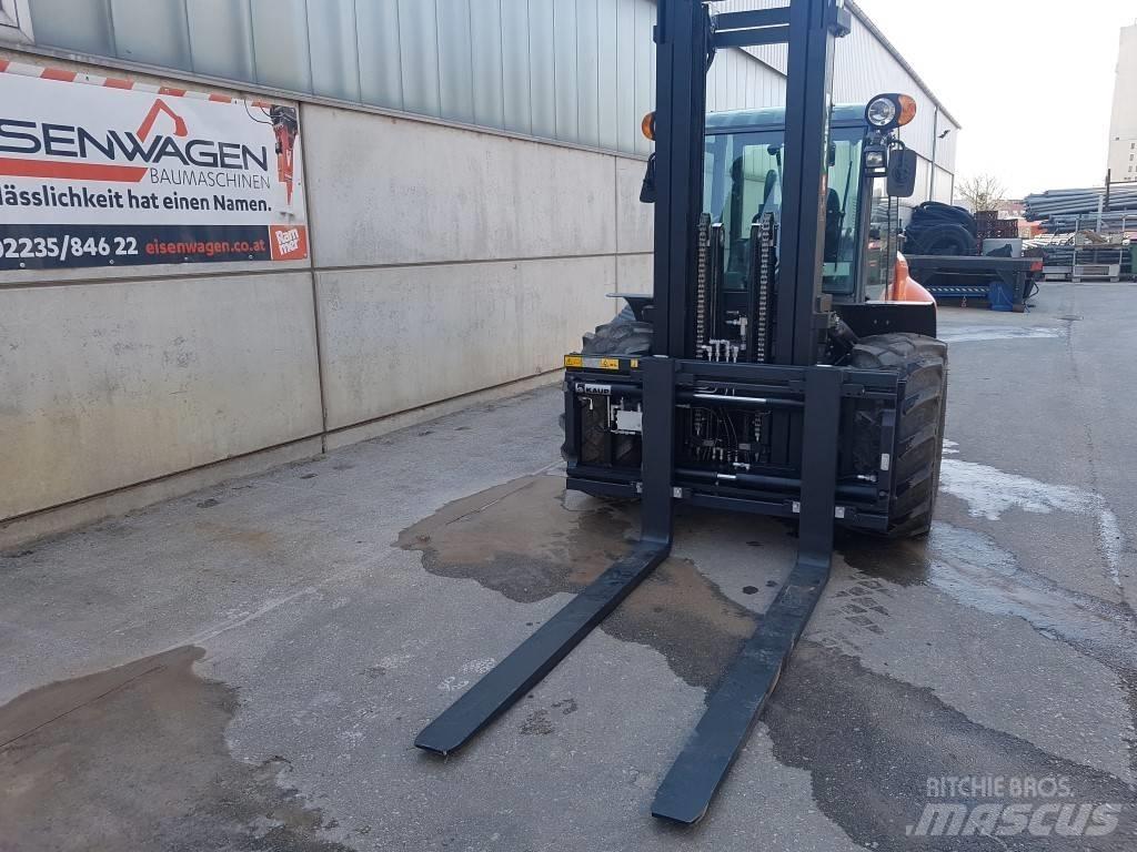 Ausa C 500 H X4 Rough Terrain Trucks