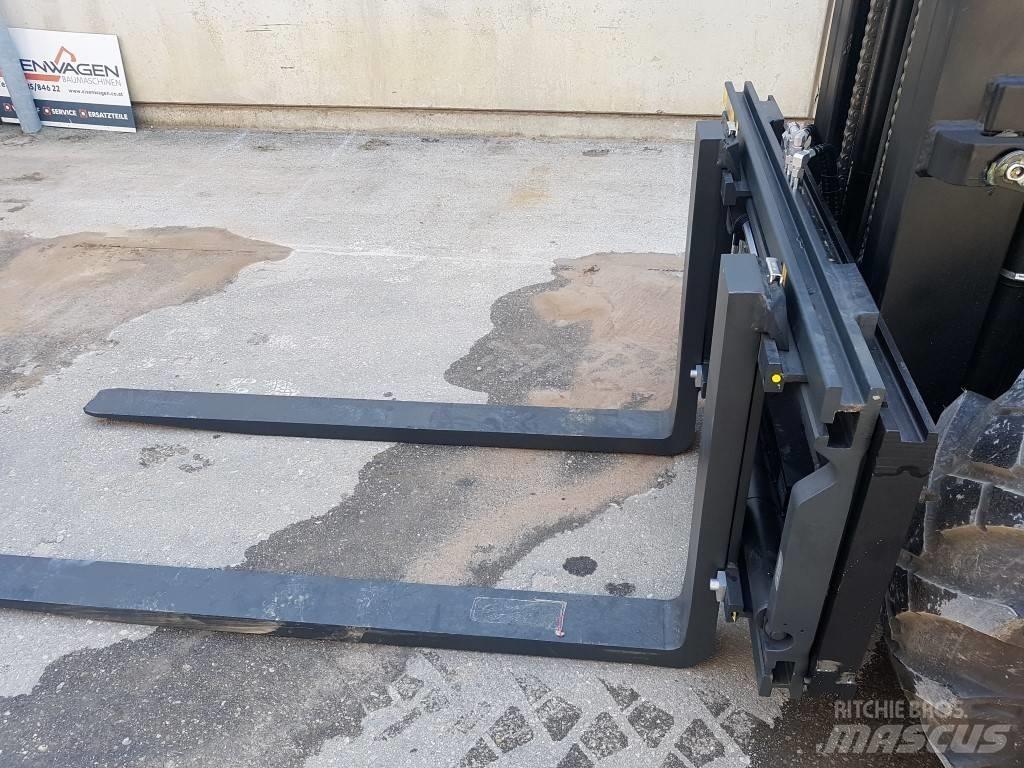Ausa C 500 H X4 Rough Terrain Trucks