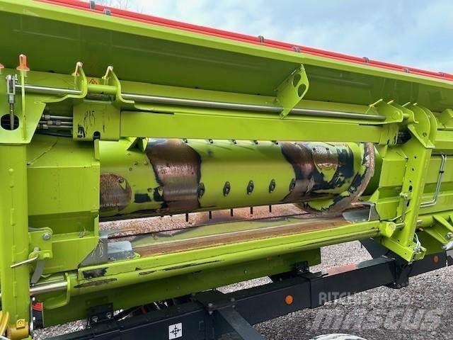 CLAAS TRION 660 Combine Harvesters