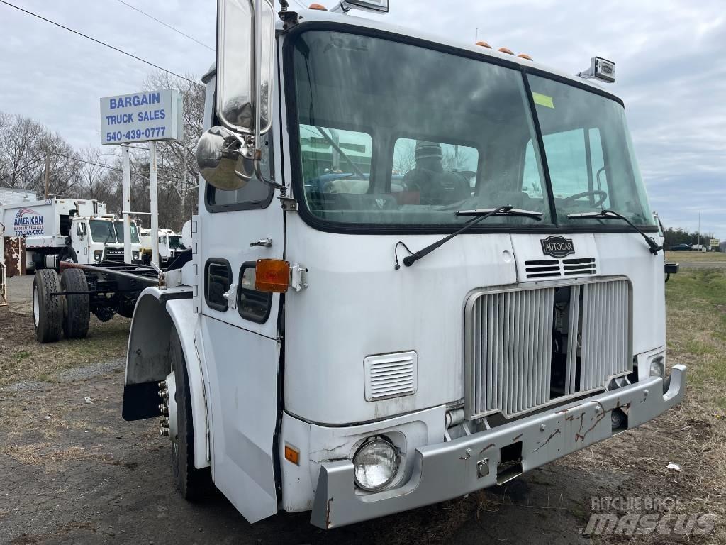 Autocar XPEDITOR Cab & Chassis Trucks