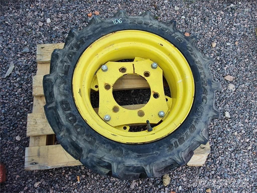 Goodyear 200/70R16 Tires, wheels and rims