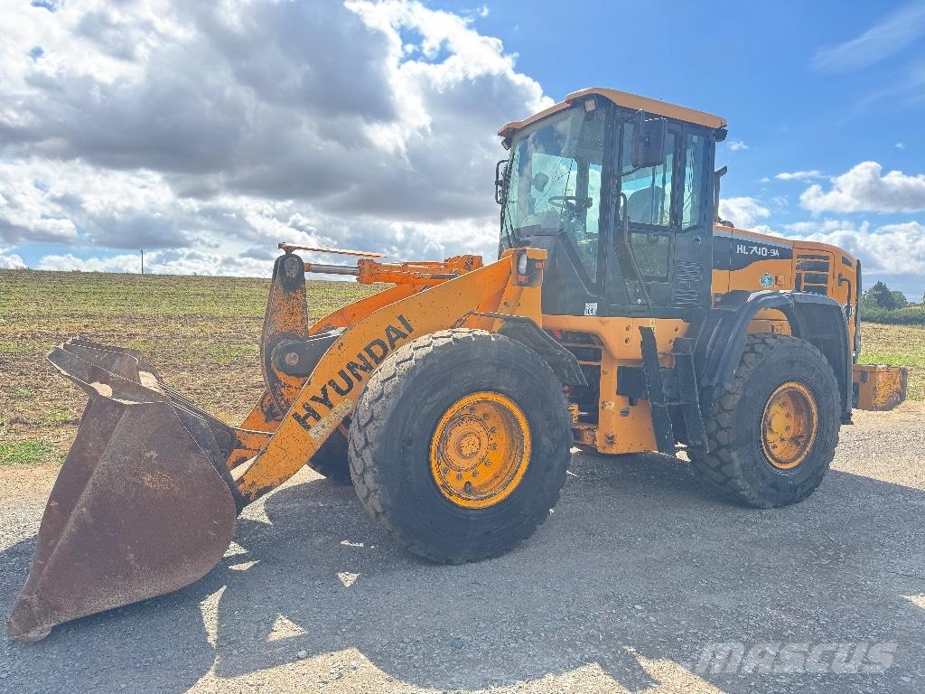 Hyundai HL 740-9 A Wheel Loaders