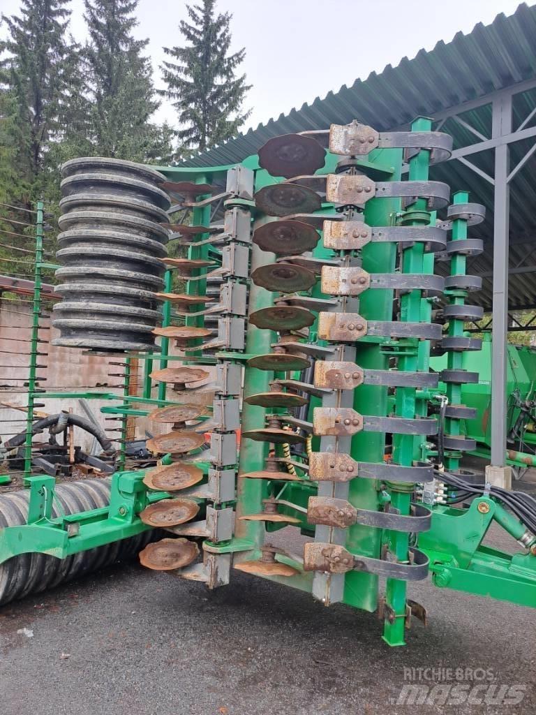 Kivi-Pekka Lamu 550 Disc Harrows