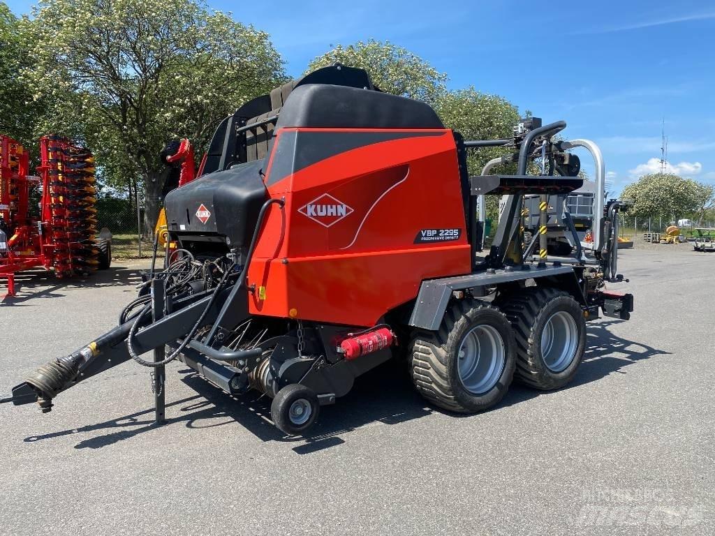 Kuhn VBP2295 Round Balers