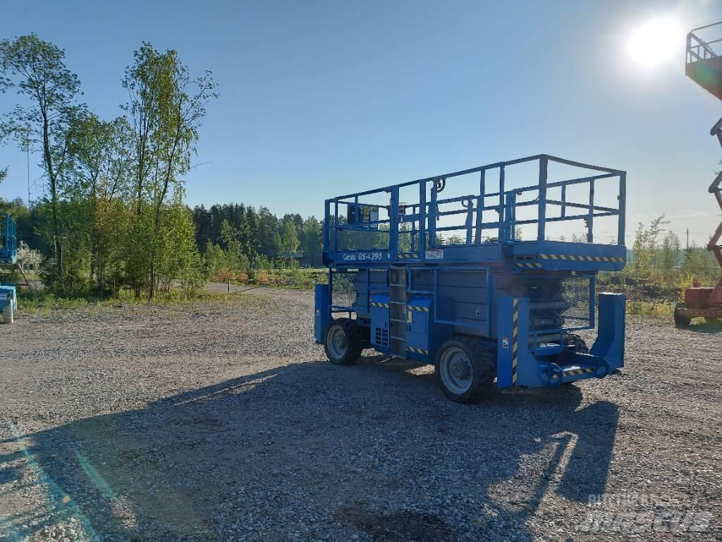 Genie GS 4390 Scissor Lifts