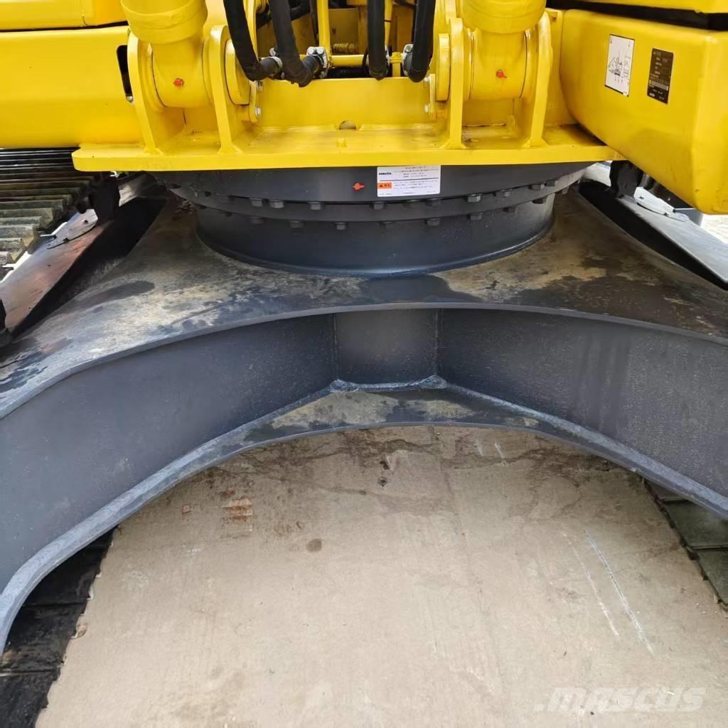 Komatsu PC 200-8 Crawler Excavators