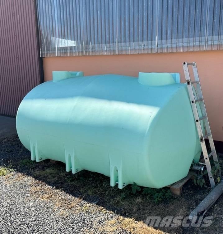 Tank Master 6000 Tank containers