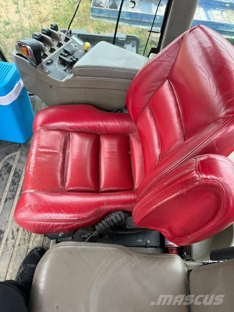 Case IH STX 325 Tractors