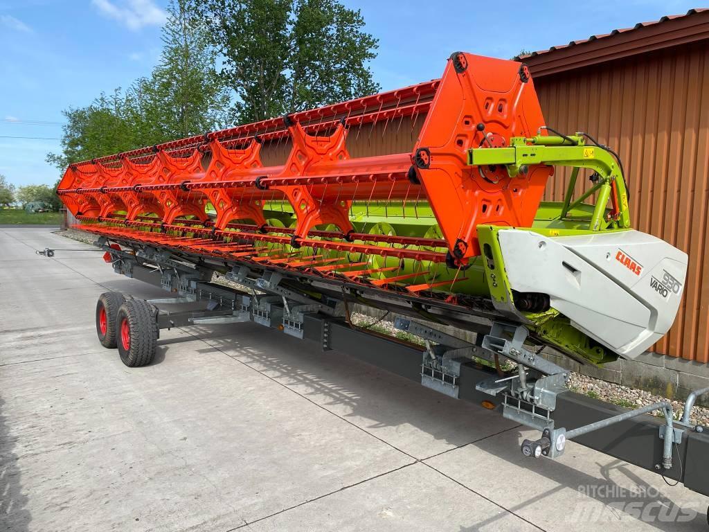 CLAAS Vario 930 Combine Attachments