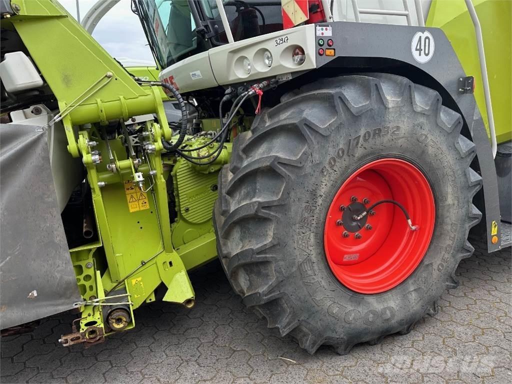 CLAAS Jaguar 940 Forage Harvester