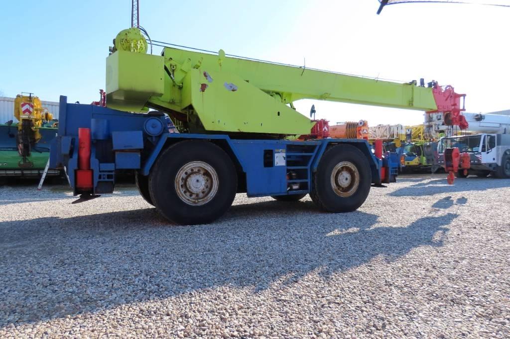 Tadano TR 250 E Rough Terrain Cranes