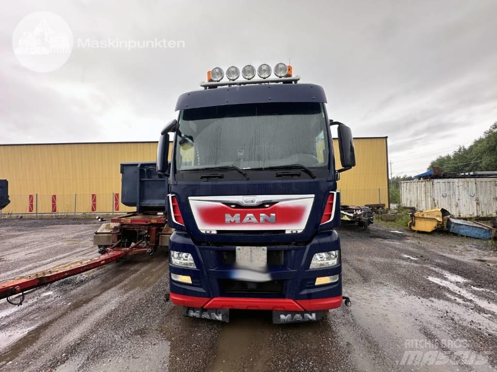 MAN TGX 26.480 Box trucks